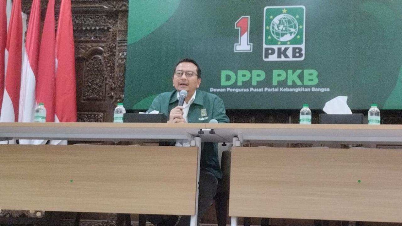 Wasekjen Partai Kebangkitan Bangsa (PKB), Syaiful Huda sepakat kursi Dewan Perwakilan Rakyat (DPR) RI tetap berasal dari partai politik (parpol) pemenang pemilu.