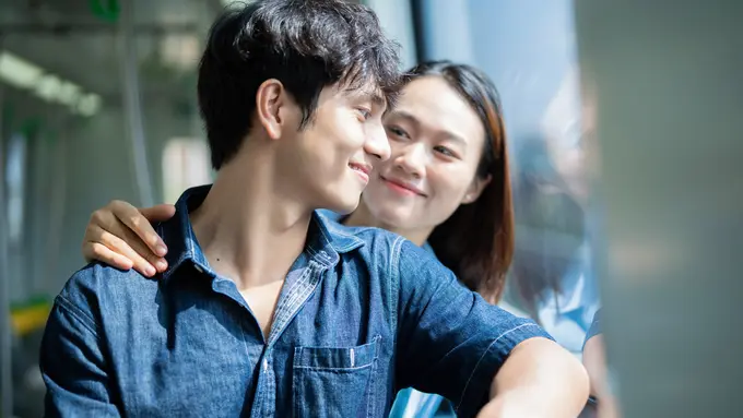 couple oktober sederhana kuat