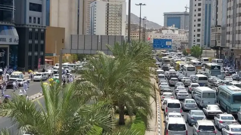 Jalanan Makkah padat oleh jemaah haji