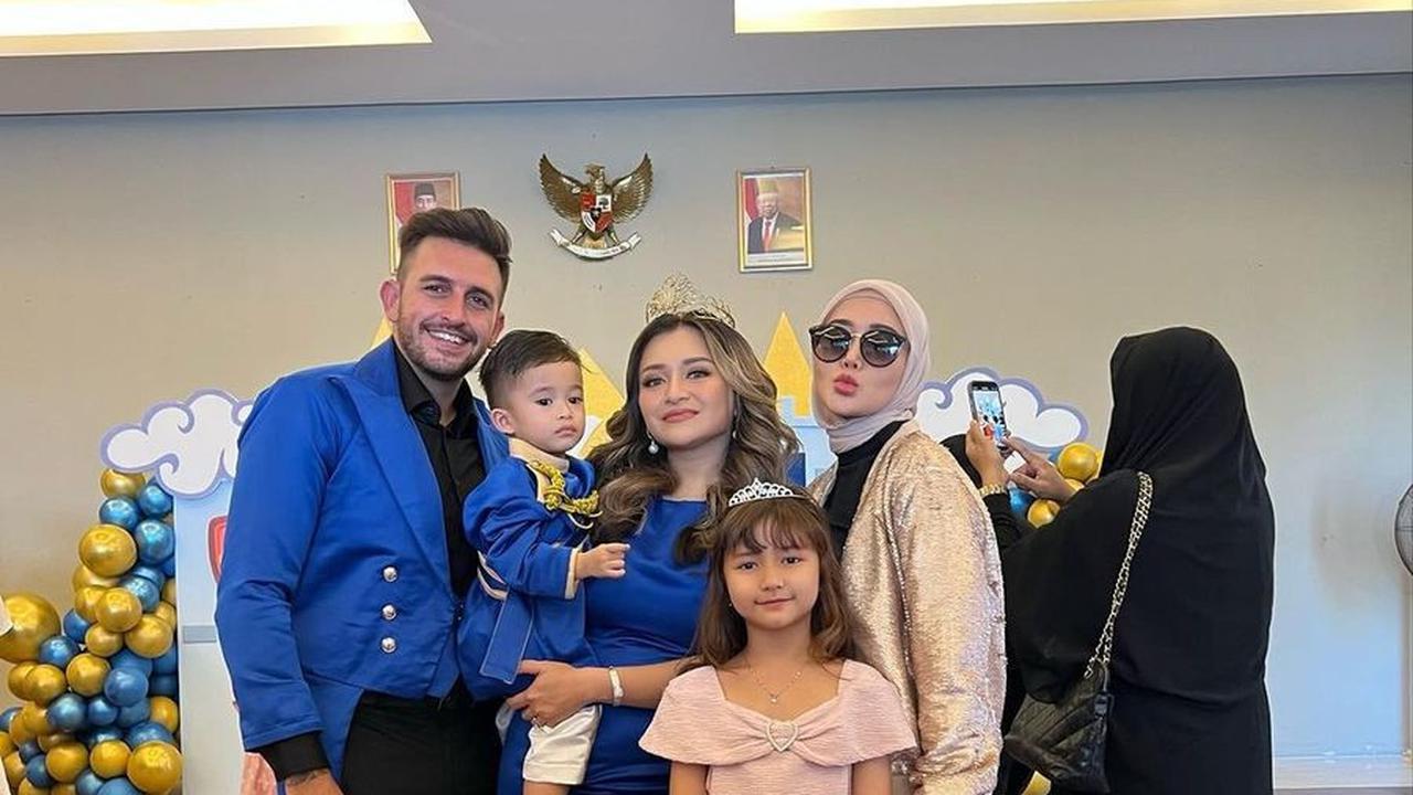 Digelar Mewah, Potret Artis Hadiri Ultah Baby Adzam Anak Nathalie Holscher dan Sule - Ada Putri Delina dan Fuji
