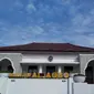 Jamaah Ahmadiyah Indonesia (JAI) menyayangkan adanya upaya penutupan Masjid Al-Aqso di Kampung Badakpaeh, Desa Cipakat, Singaparna, Kabupaten Tasikmalaya yang dikelola oleh pihaknya.