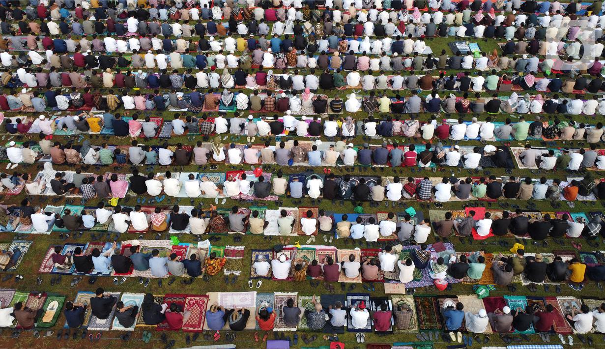 Pemerintah melalui Kementerian Agama (Kemenag) mengumumkan Hari Raya Idul Adha 1445 Hijriah, jatuh pada tanggal 17 Juni 2024. (merdeka.com/Arie Basuki)