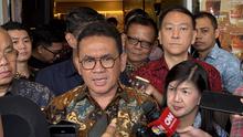 Menteri Perdagangan (Mendag) Budi Santoso dalam&nbsp;ekspose hasil pengawasan produk impor, telepon seluler (smartphone) dan sparepart, dan acceasoris, di Cengkareng, Jakarta Barat, Rabu (23/7/2025). (Tira/Liputan6.com)