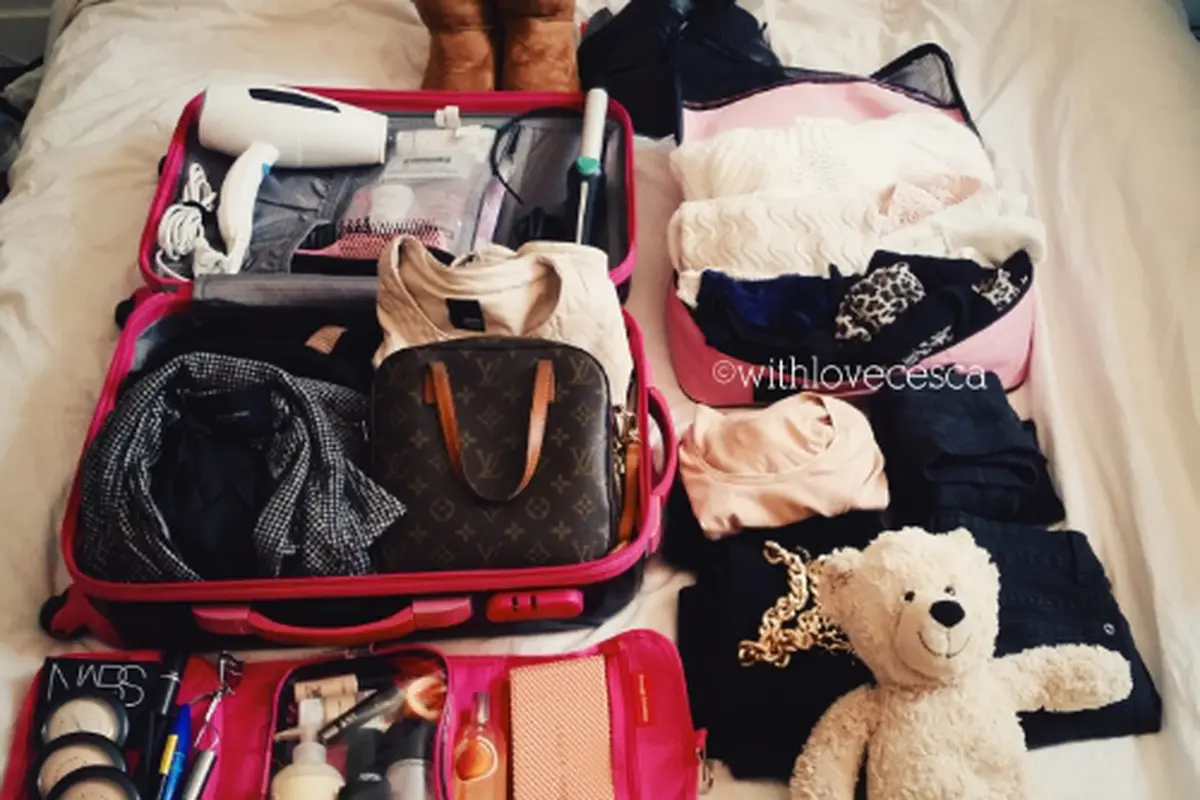 [Bintang] 5 Tips 'Packing' untuk Koper yang Harus Diketahui Para 'Traveler'