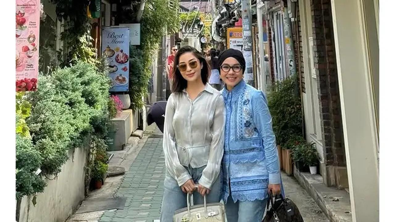 6 Gaya Nikita Willy Liburan di Korea Selatan Bareng Keluarga, Tampil Modis