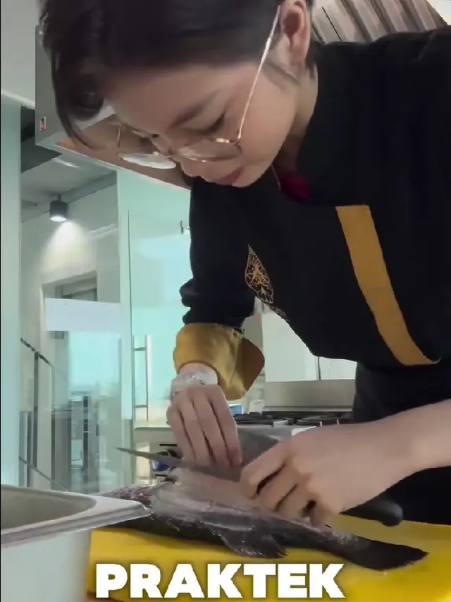 Nada Tarina Putri Kembali Ikut Kelas Memasak, Disebut Netizen Multi Talenta (credit: instagram/nada_tarina_putri)
