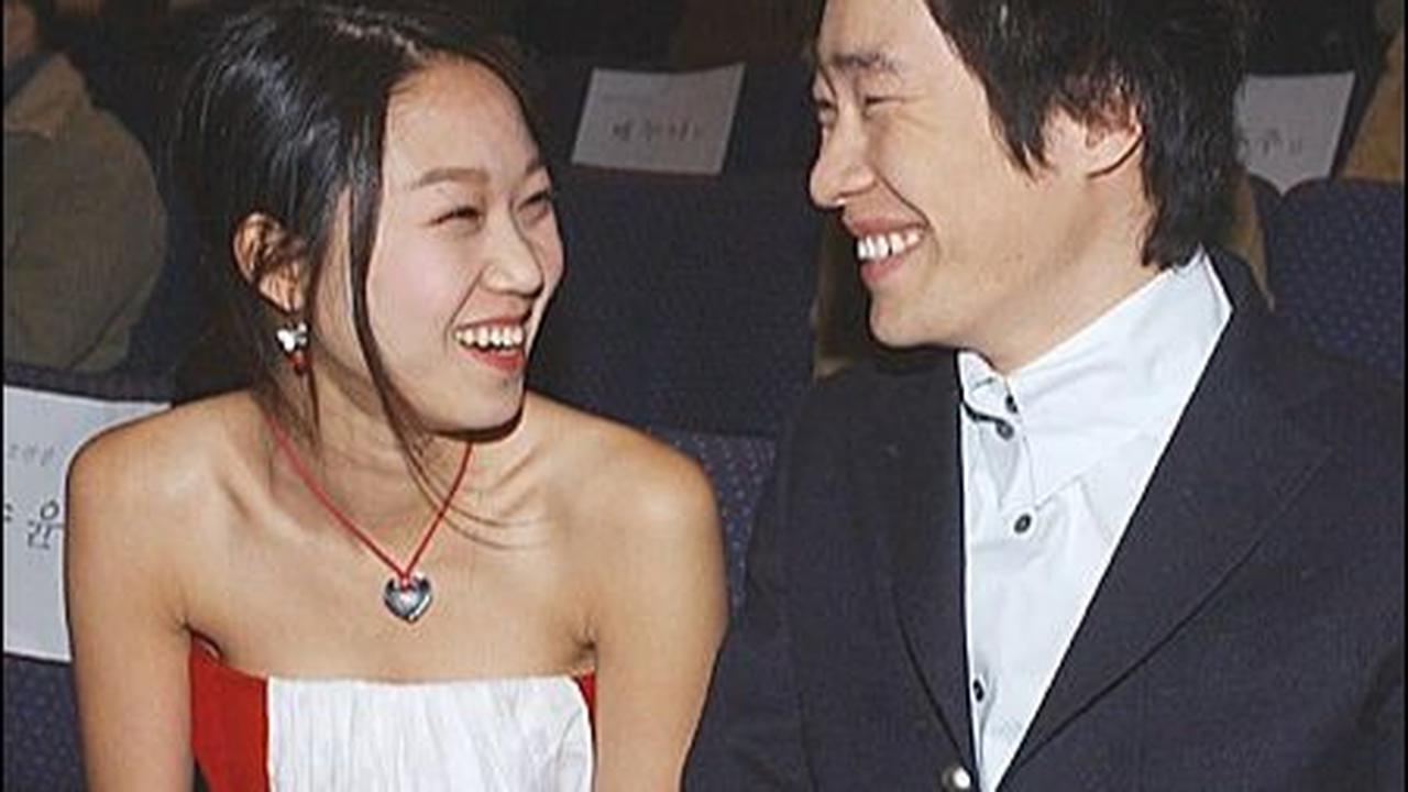 4. Gong Hyo Jin - Ryu Seung Beom