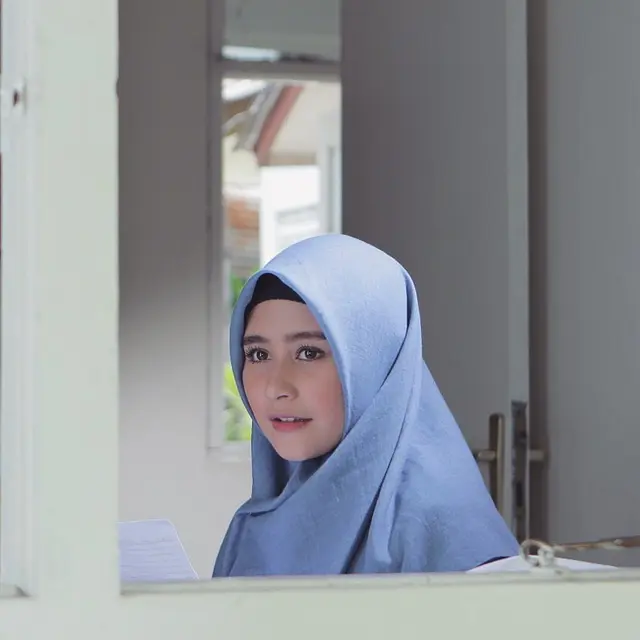 [Fimela] Prilly Latuconsina