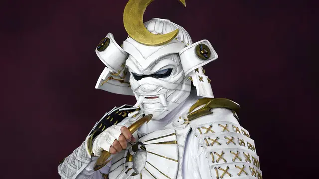 Pengunjung Comic-Con San Diego tampil dengan dandanan sebagai Samurai Moon Knight. (AP Photo/Chris Pizzello)
