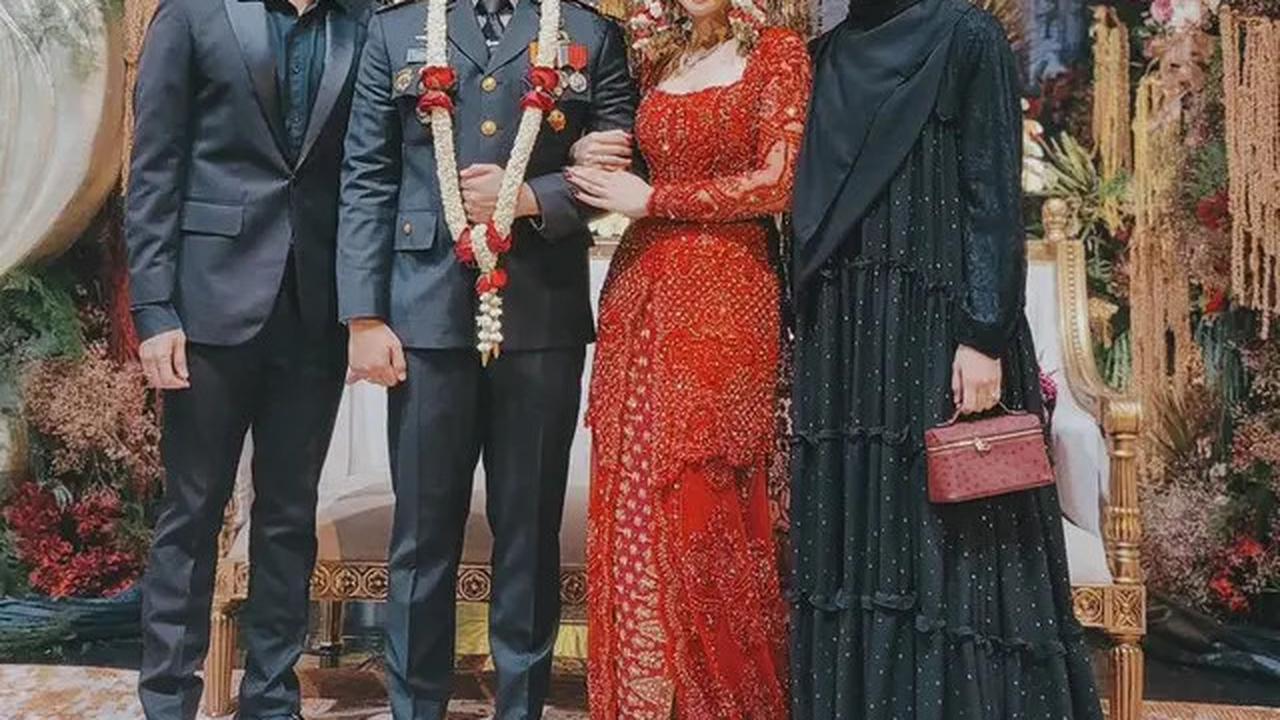 8 OOTD Artis Berhijab saat Hadir di Resepsi Pernikahan Febby Rastanty dan Ajat, dari Shireen Sungkar hingga Alyssa Soebandono