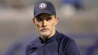 Chelsea resmi mengakhiri kerja sama dengan Thomas Tuchel sebagai pelatih kepala pada Rabu (7/9/2022) sore WIB. Hal tersebut akibat dari rentetan hasil buruk yang dialami The Blues di awal musim 2022/2023. Di Liga Inggris, Chelsea baru memetik tiga kali kemenangan, dua kali kekalahan, dan satu hasil imbang. Sementara itu, mereka langsung kalah dari Dinamo Zagreb pada matchday pertama Liga Champions 2022/2023. Menilik ke belakang, Tuchel telah berjasa membawa klub London tersebut memenangi Liga Champions 2020/2021, EUFA Supercup 2021/2022, dan Piala Dunia Antarklub 2021/2022. (AP/Darko Bandic)