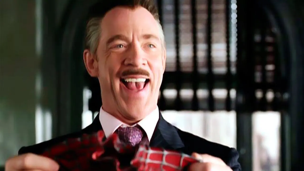 jksimmons-131101c.jpg