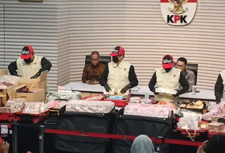 Konferensi Pers Kasus Dugaan Suap HBG Summarecon (Dimas Ramadhan Wicaksana/Liputan6.com)