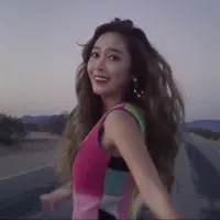 Jessica Jung dalam videoklip single solonya, Fly yang rilis, Selasa (17/5/2016).