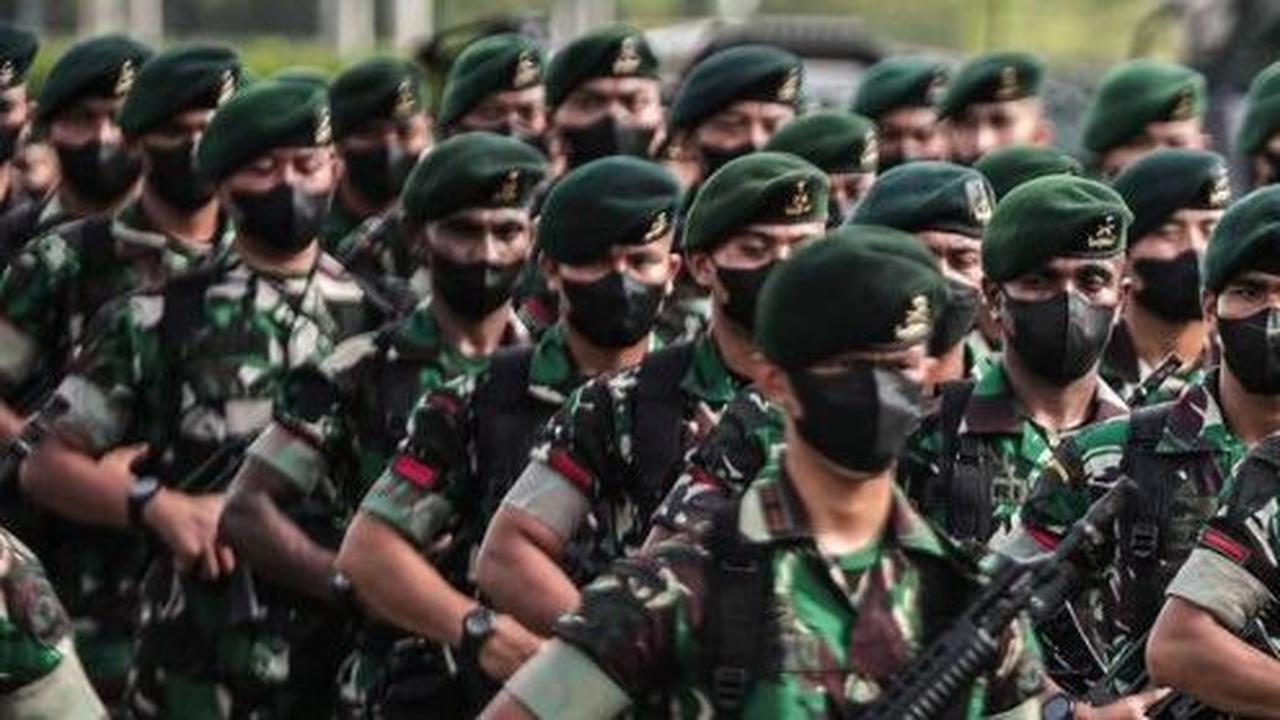 Bikin Komandan Ketawa, Babinsa TNI Nyetir Mobil Bawa Tas di Punggungnya 'Ini Tas Doraemon Dan