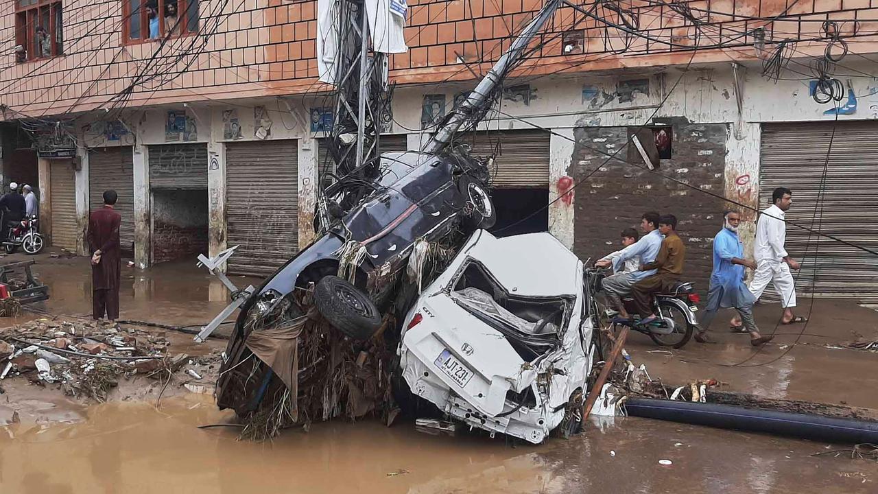 FOTO: Banjir dan Longsor Tewaskan 164 Orang di Pakistan, Hujan Lebat Masih Mengancam
