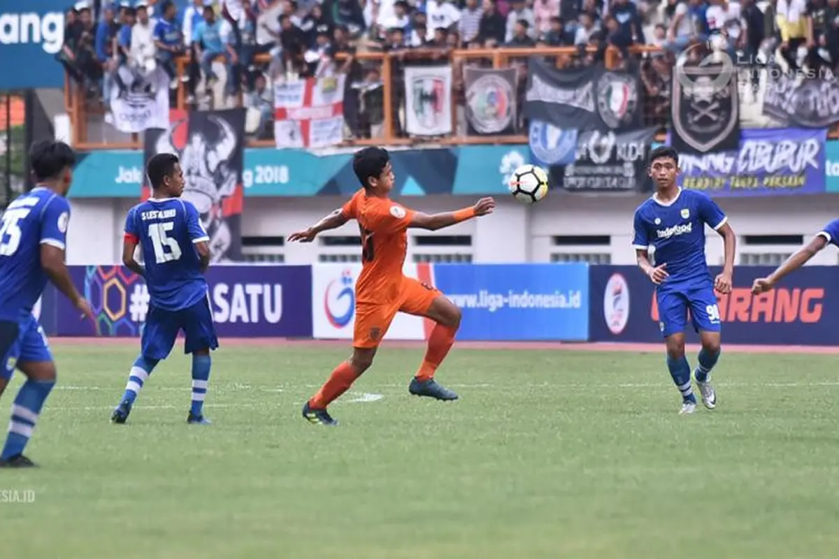 Persib Bandung saat tampil di semifinal Liga 1 U-19