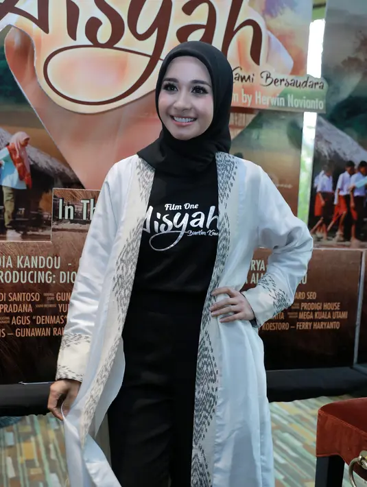 Berdasarkan informasi diperoleh, keduanya sengaja didatangkan pihak penyelenggara untuk mengawal pemeran dalam film 'Assalamualaikum Beijing'. (Adrian Putra/Bintang.com)