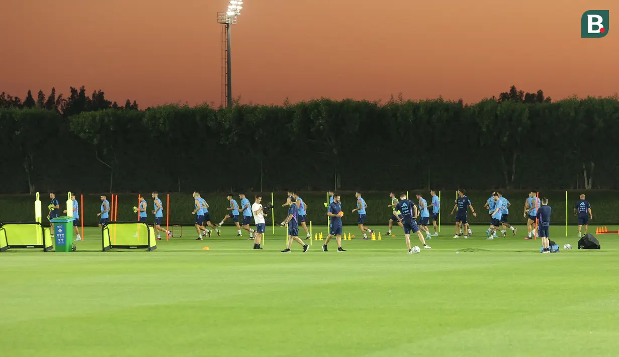 Kala itu Argentina berhasil memenangkan laga lewat adu penalti atas Belanda dengan skor 4-2 dan melaju ke final. (Bola.com/Ade Yusuf Satria)