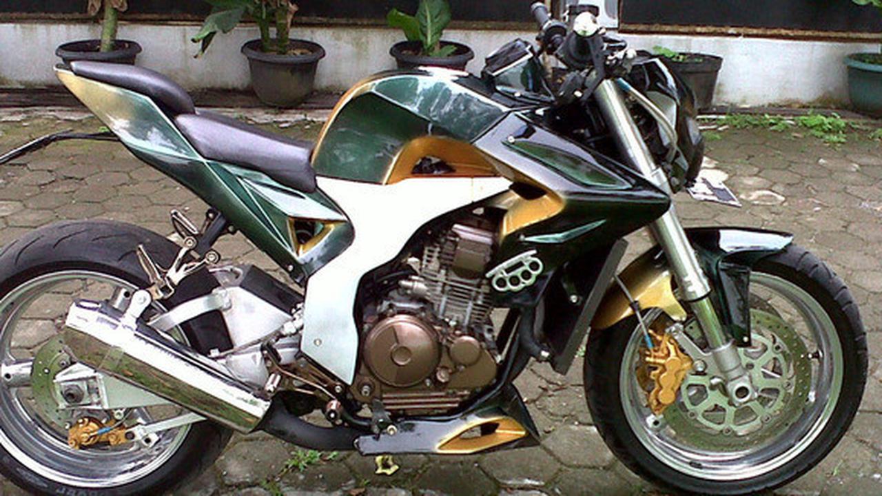 Modifikasi Yamaha Scorpio  (Foto:Ade Savero)
