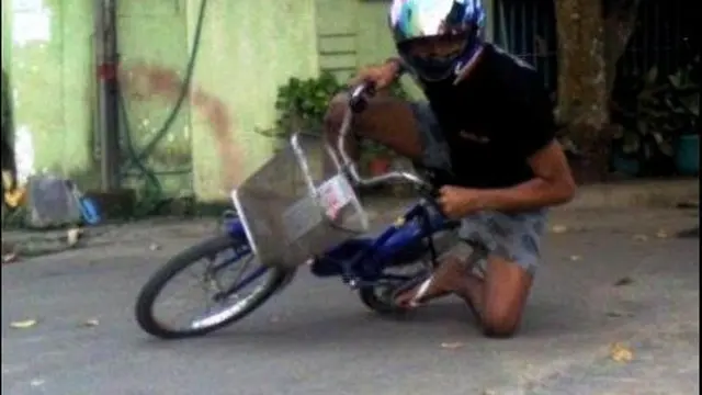 7 Aksi Kocak Orang saat Bersepeda Ini Bikin Geleng Kepala