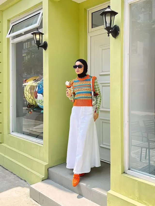 8 OOTD Warna Cerah ala Public Figure, dari Aaliyah Massaid, Fuji An, hingga Febby Rastanty