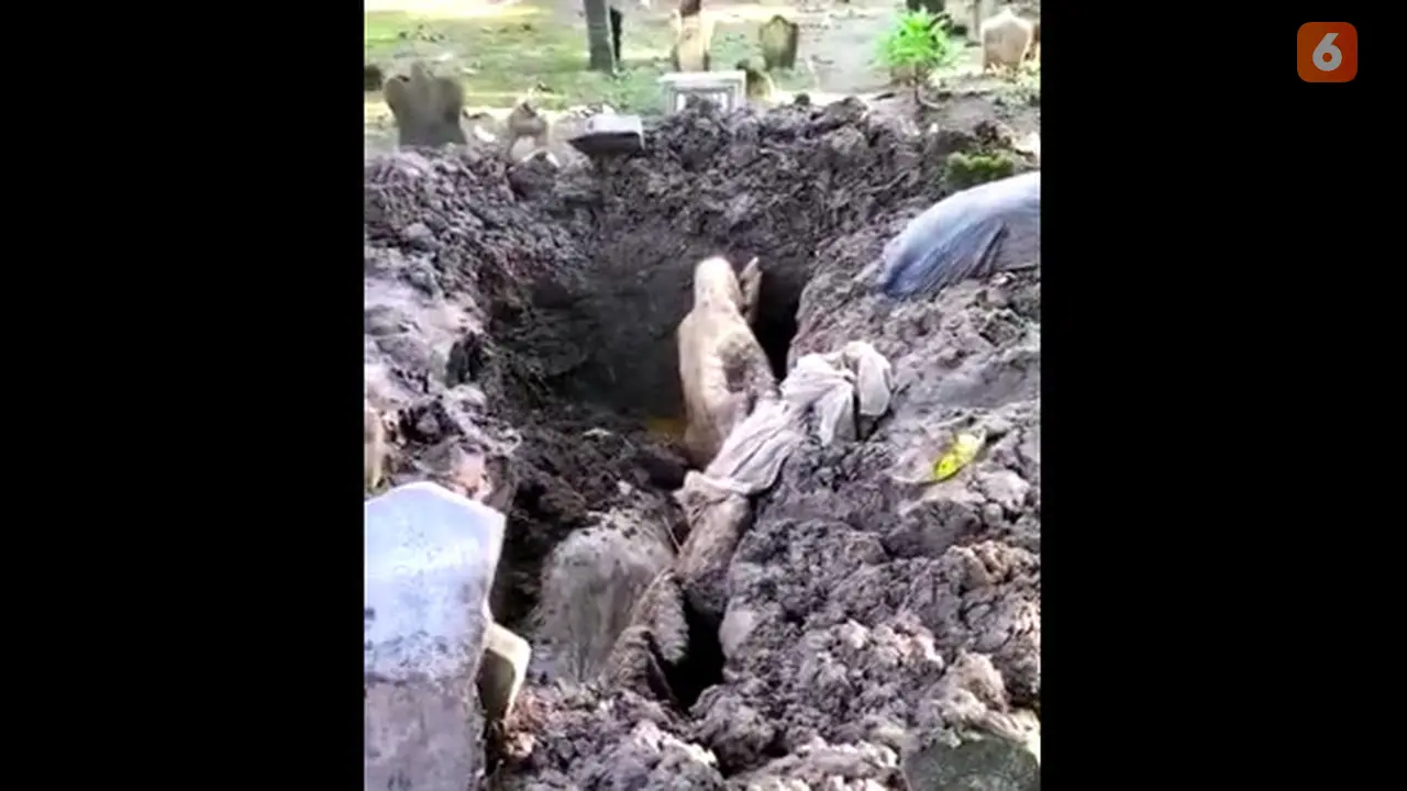 Makam dibongkar, Tali Pocong Warga Sidoarjo dicuri (Liputan6.com/Istimewa)
