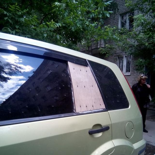 6 Solusi Siasati Kerusakan Mobil Ini Nyeleneh Tapi Unik, Bikin Senyum Tipis