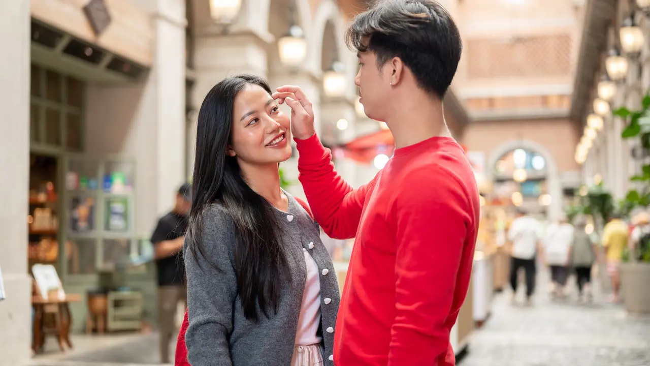 couple oktober versi terbaik