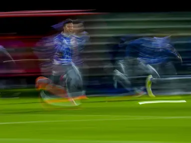 Penyerang  Al Hilal Luciano Vietto berlari selama sesi latihan di Complexe Mohammed VI Football di Rabat, Maroko, Jumat (10/2/2023). Final Piala Dunia Antarklub 2022 akan mempertemukan wakil Eropa, Real Madrid kontra Al Hilal yang merupakan perwakilan dari benua Asia. (AP Photo/Manu Fernandez)