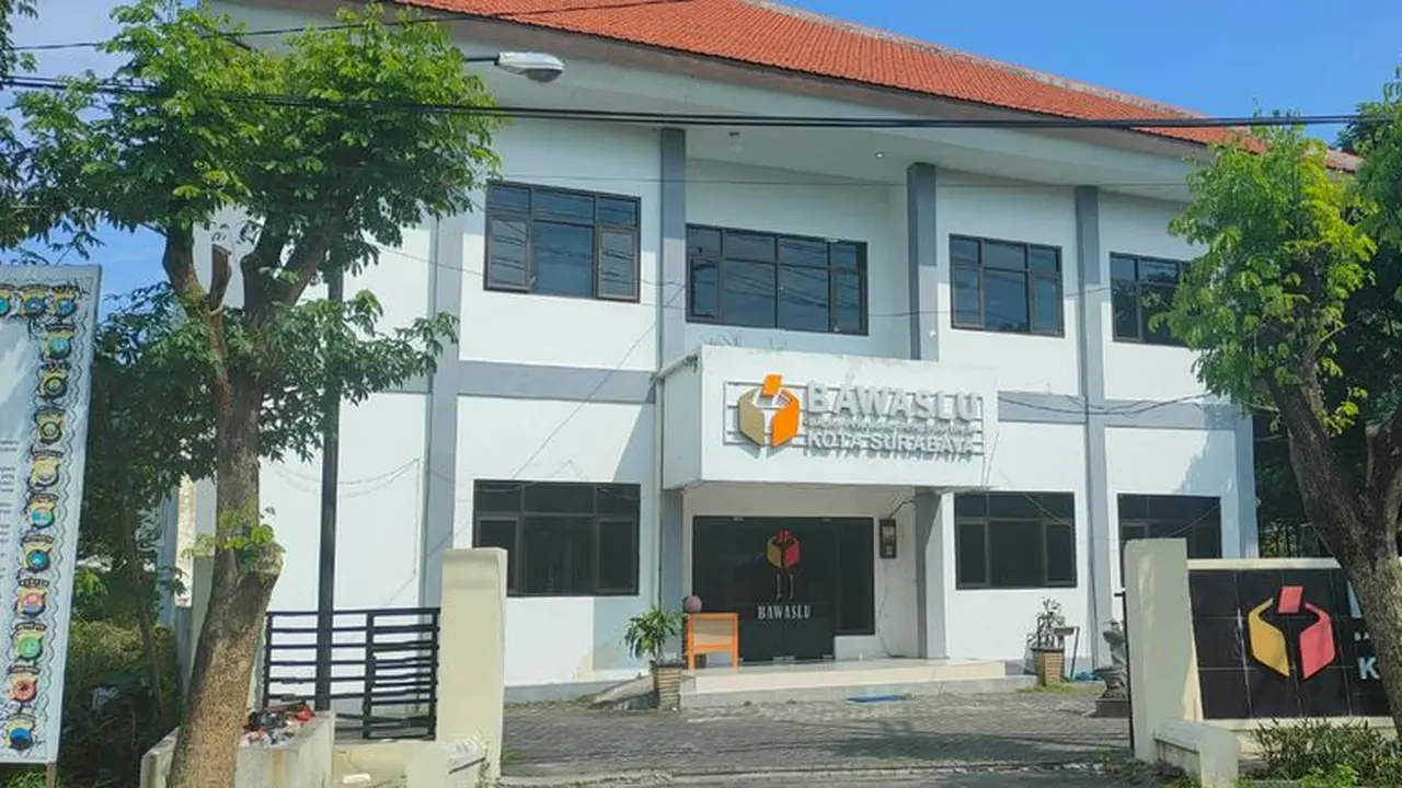 Kantor Bawaslu Surabaya. (Istimewa)
