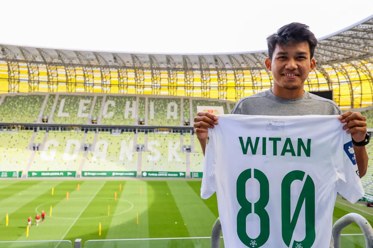 Lechia Gdansk mengumumkan kedatangan Witan Sulaeman.