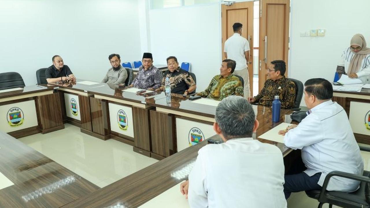 DPRD Jabar dan KBB Perkuat Regulasi Sampah Bandung Barat di Kawasan Penyangga Wisata