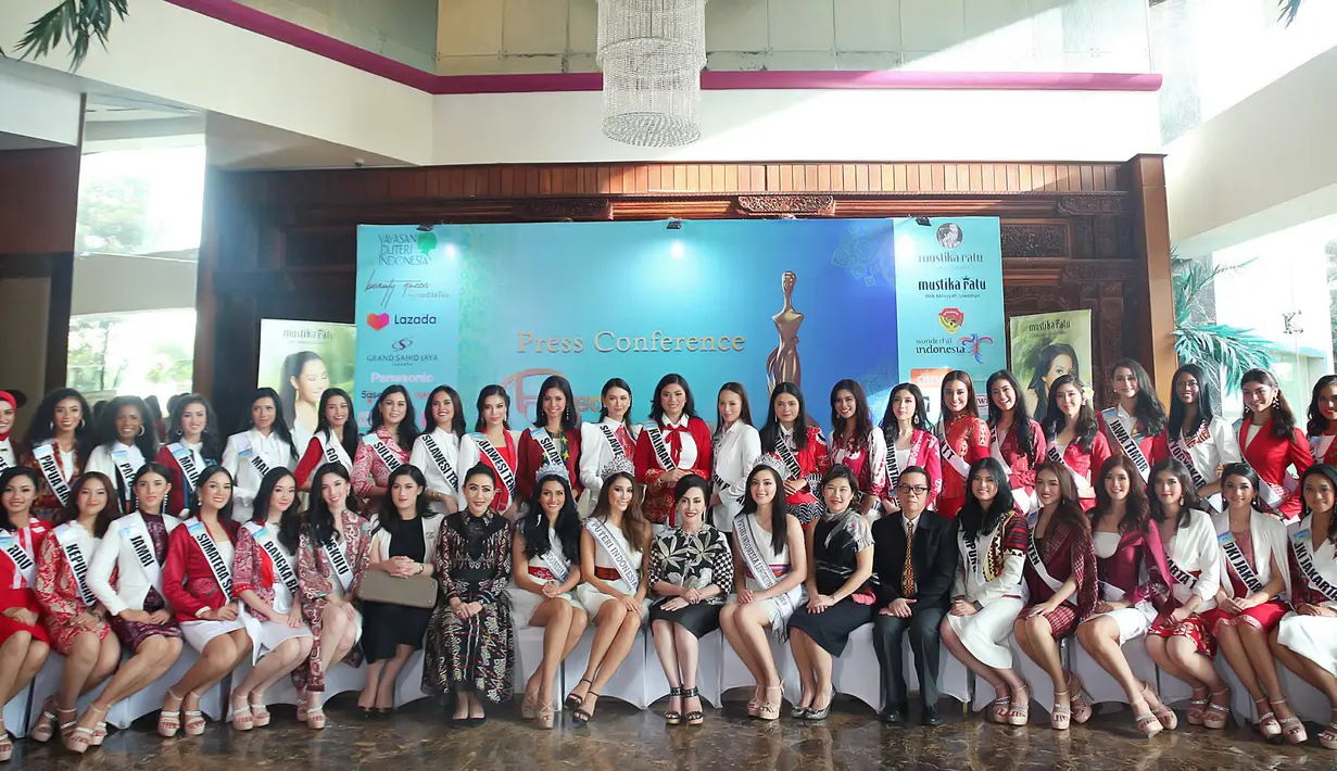 Jumpa Pers Pemilihan Puteri Indonesia 2020 di Hotel Grand Sahid Jaya Jakarta, Rabu (26/2/2020). (Bambang E Ros/Fimela.com)