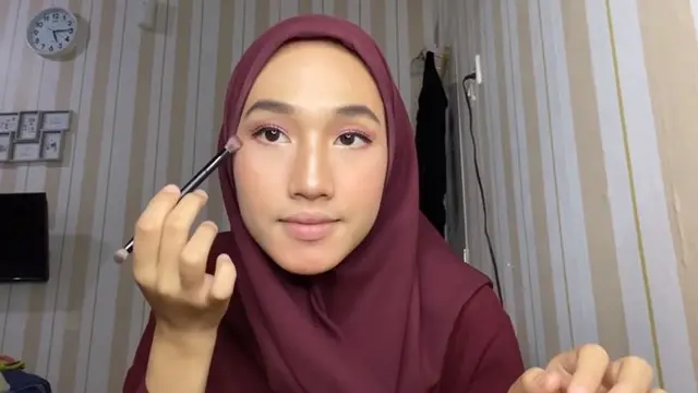 6 Potret Kamar Tidur Angga Putra 'Anak Langit', Spot Favorit Istri Bikin YouTube