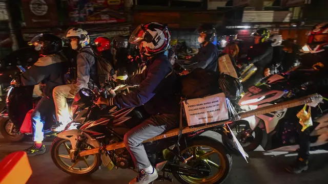 Gelombang Mudik Lebaran 2026, Jalur Arteri Bekasi Dipadati Pemudik Motor