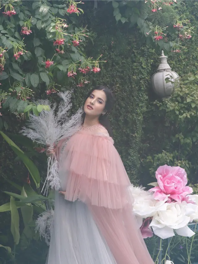 Potret Maternity Shoot 7 Artis Saat ‘Di Rumah Aja’, Curi Perhatian