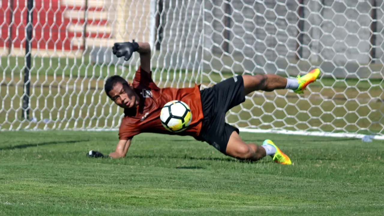 Kiper PSIS Semarang, Aji Bayu Putra