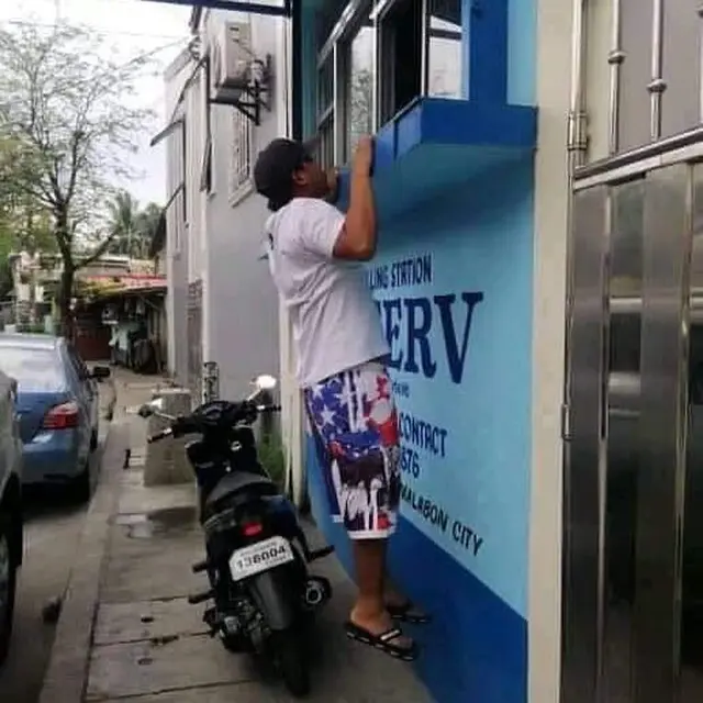 6 Lokasi Warung di Ketinggian Ini Nyeleneh, Bikin Pembeli Kesusahan