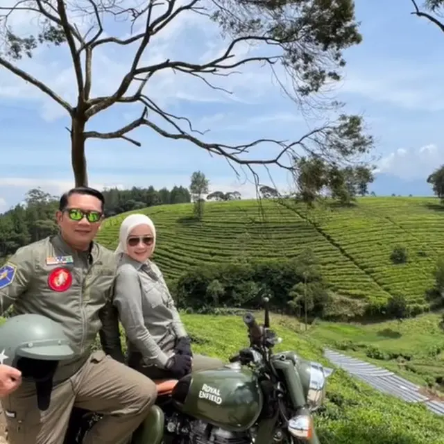 Potret Romantis Ridwan Kamil dan Atalia Praratya