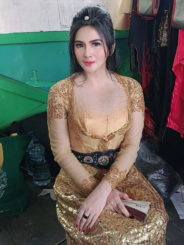Main Drama Kolosal, Ini 7 Potret Dianna Dee Starlight Jadi Permaisuri Angling Dharma