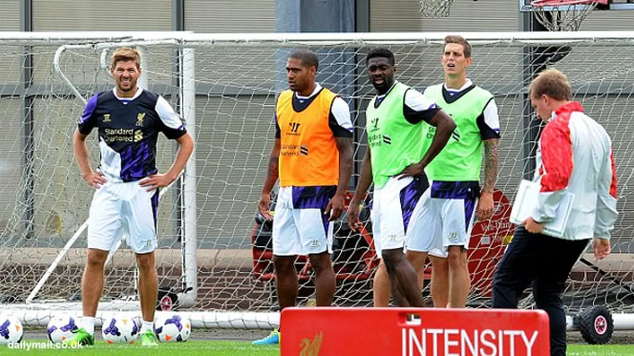 skuad-liverpool-130416b.jpg