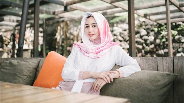Sederet Potret Cantik Istri Wakil Bupati Trenggalek 