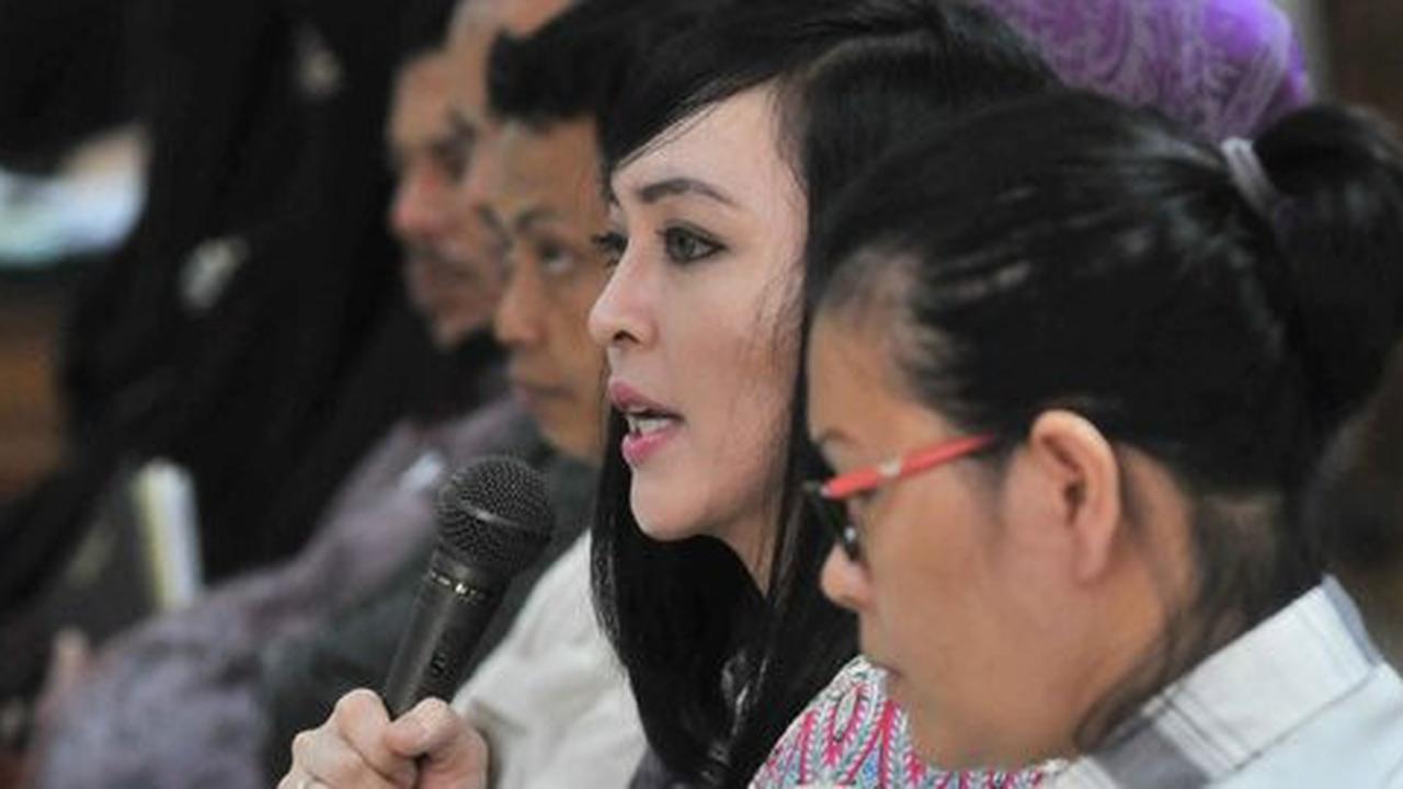 4 Perempuan anggota DPR bikin malu masuk bui gara-gara korupsi