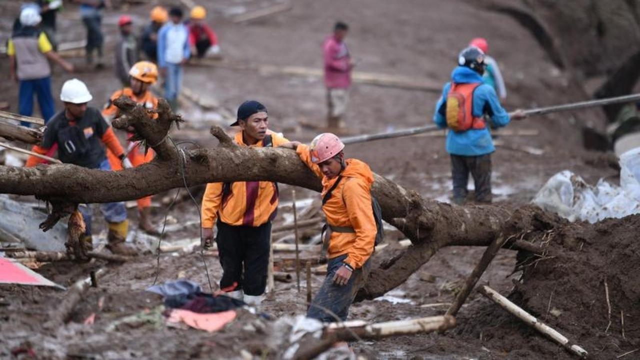 Wagub Jabar Ancam Tindak Tegas Alih Fungsi Lahan Pemicu Longsor KBB