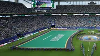Momen menarik menyita perhatian saat laga Grup H Piala Dunia 2026 antara Arab Saudi melawan Uruguay di Miami Stadium, Amerika Serikat, Rabu (16/06/2026) dini hari WIB. (AFP/Getty Images/Molly Darlington)