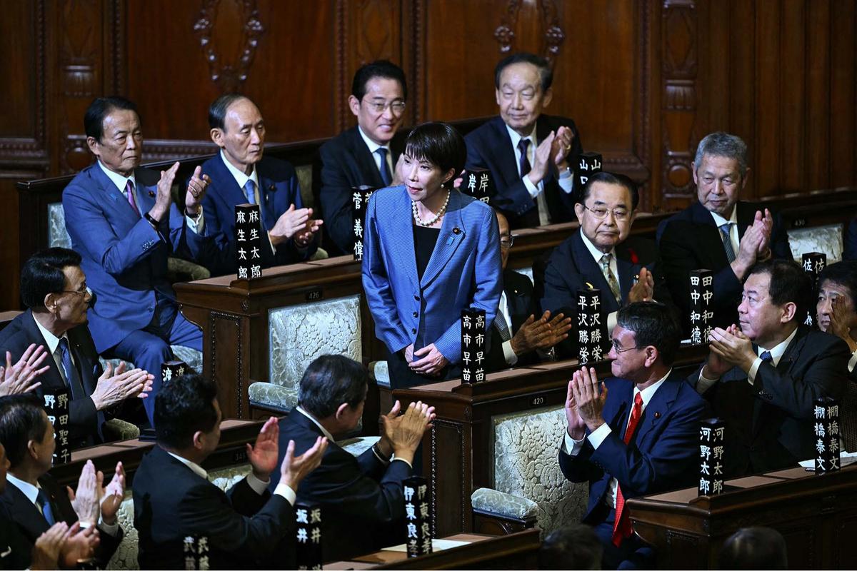 FOTO: Momen Bersejarah, Sanae Takaichi Resmi Jadi Perdana Menteri Perempuan Pertama Jepang