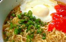 Apakah Mie Instan Menyebabkan Asam Urat? Ketahui Panduan Lengkapnya untuk Kesehatan yang Optimal