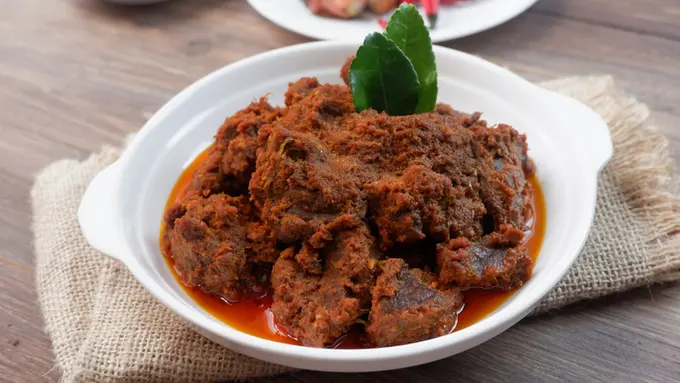 Cocok Buat Menu Puasa, Rendang Nyemek Dapoer Zaraa Jadi Primadona di Yogyakarta