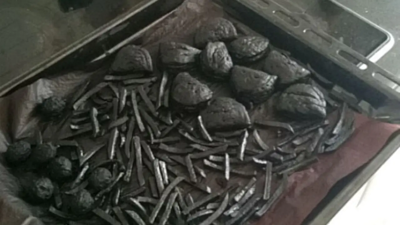 [Bintang] 10 'Kecelakaan' Dapur yang Bisa Bikin Kamu Ngakak Parah